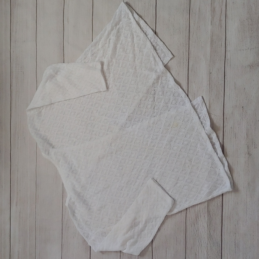 J. JILL SPLIT BACK GAUZY LACE TOP
